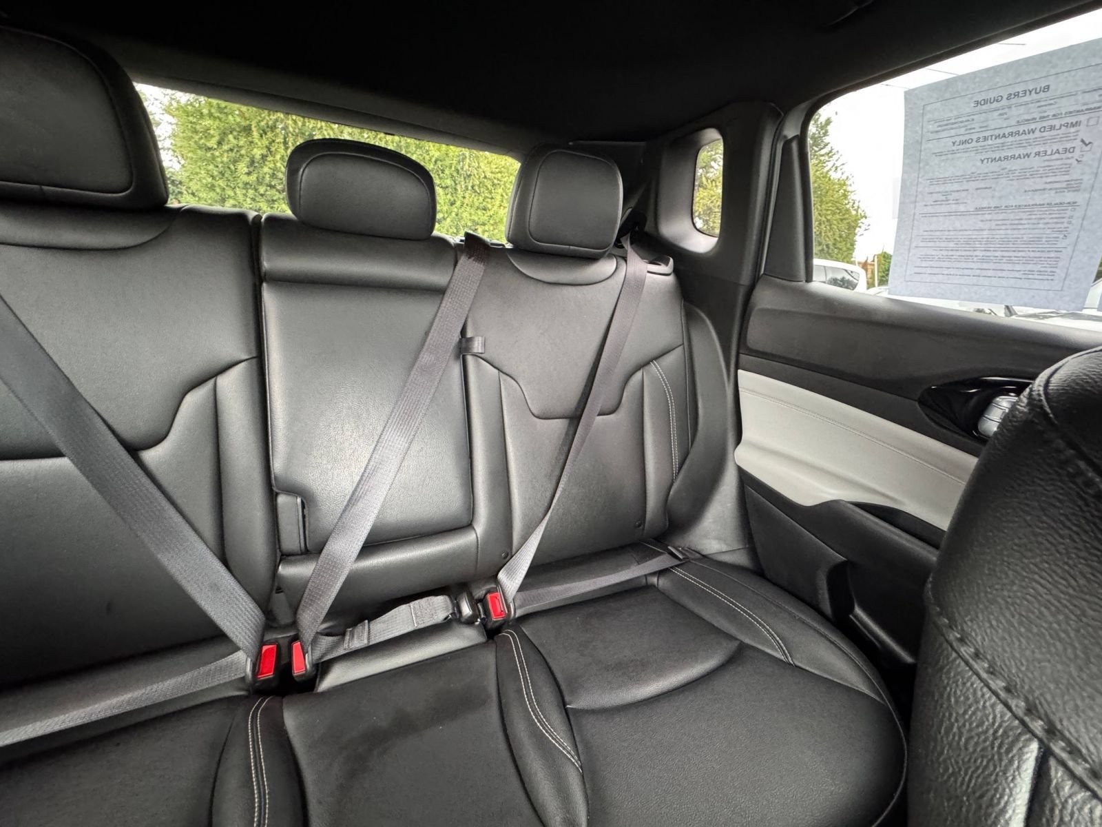 Used 2025 Jeep Compass Limited AWD/4WD image 37