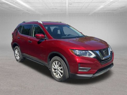 Used 2018 Nissan Rogue SV AWD/4WD image 8