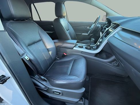 Used 2013 Ford Edge SEL FWD image 14