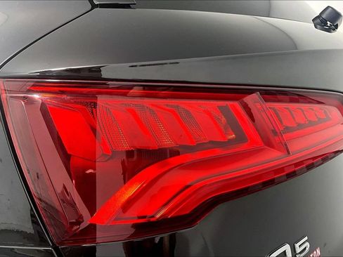Used 2018 Audi Q5 Prestige AWD/4WD image 29