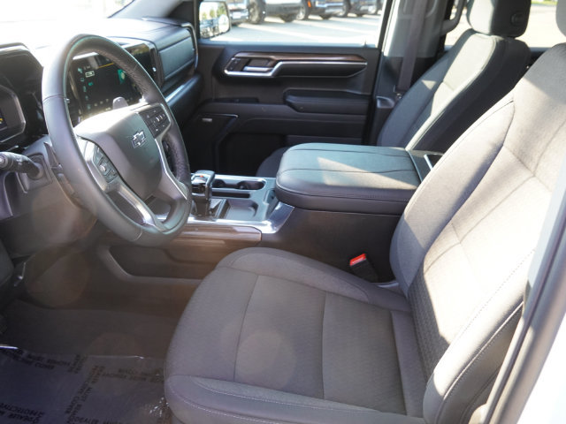 Used 2024 Chevrolet Silverado 1500 RST w/ Convenience Package II RWD image 18