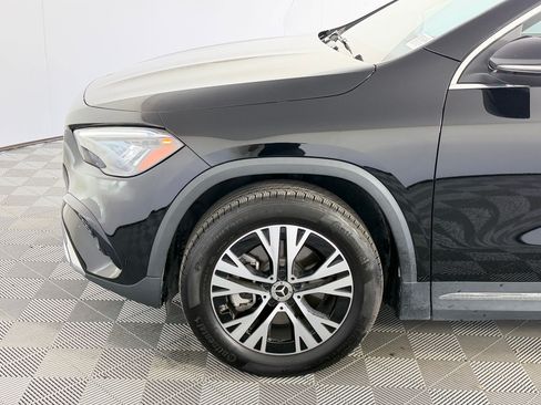 Used 2025 Mercedes-Benz GLA 250 image 11