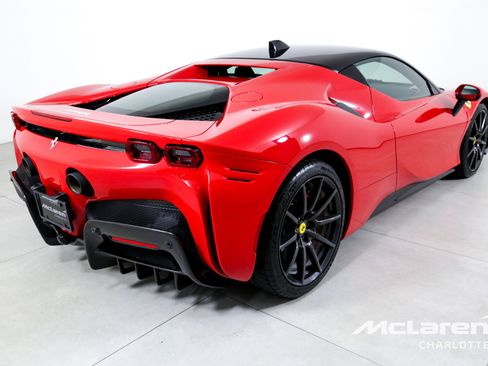 Used 2021 Ferrari SF90 Stradale image 8
