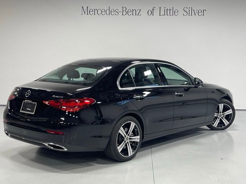 Used 2025 Mercedes-Benz C 300 4MATIC Sedan image 6