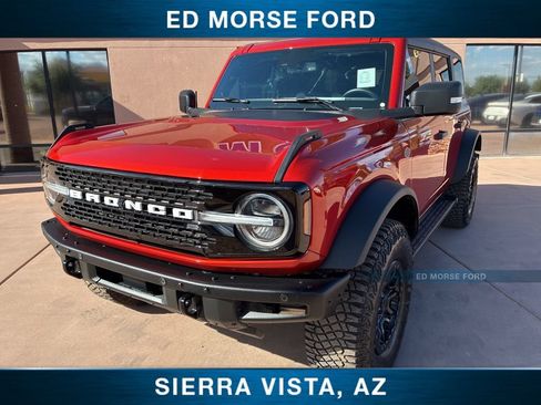 Used 2024 Ford Bronco Wildtrak AWD/4WD image 2