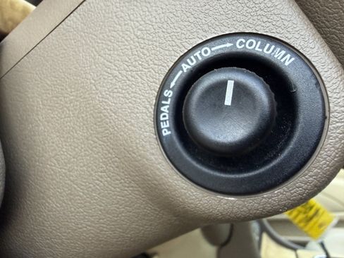 Used 2006 Jaguar S-TYPE 3.0 RWD image 34