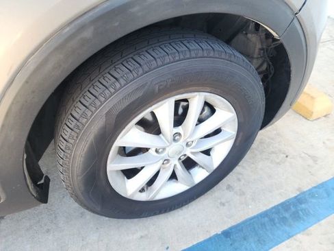 Used 2016 Kia Sorento L FWD image 9