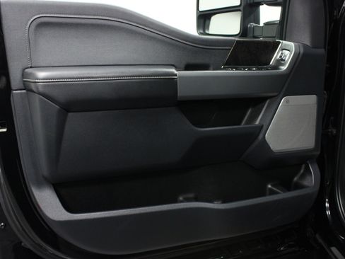 Used 2024 Ford F350 Lariat w/ Lariat Ultimate Package AWD/4WD image 11