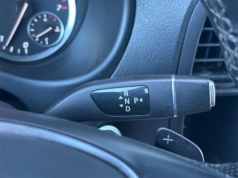 Used 2022 Mercedes-Benz Metris Cargo image 24