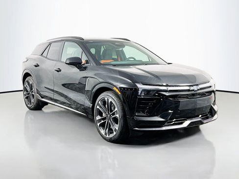 New 2026 Chevrolet Blazer EV SS image 3