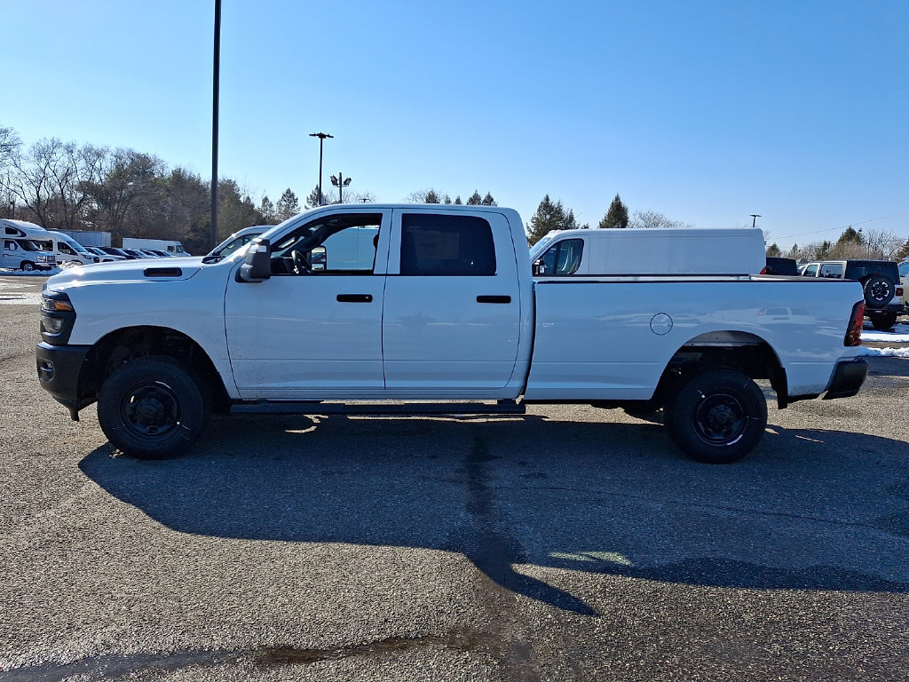 New 2026 RAM 2500 Tradesman AWD/4WD image 5