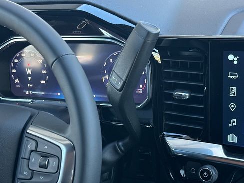 New 2026 Chevrolet Silverado 1500 LT image 19