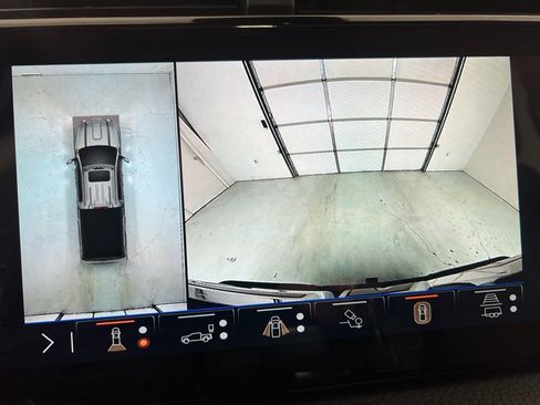 New 2026 GMC Sierra 3500 Denali w/ Snow Plow Prep/Camper Package image 26