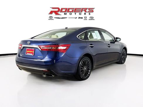 Used 2016 Toyota Avalon Touring FWD image 13