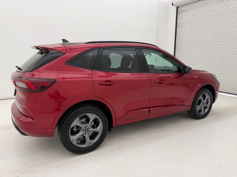 Used 2024 Ford Escape ST-Line image 15