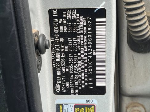 Used 2013 Kia Sorento LX image 8