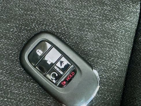 Certified 2025 Honda Accord SE image 37