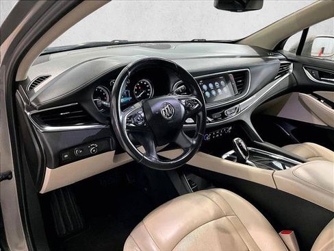 Used 2018 Buick Enclave Essence FWD image 14