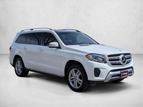 Used 2019 Mercedes-Benz GLS 450 4MATIC image 3