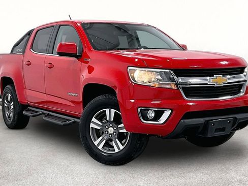 Used 2018 Chevrolet Colorado LT w/ LT Convenience Package AWD/4WD image 1