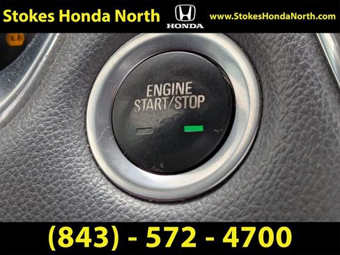 Used 2019 Chevrolet Traverse LT FWD image 34