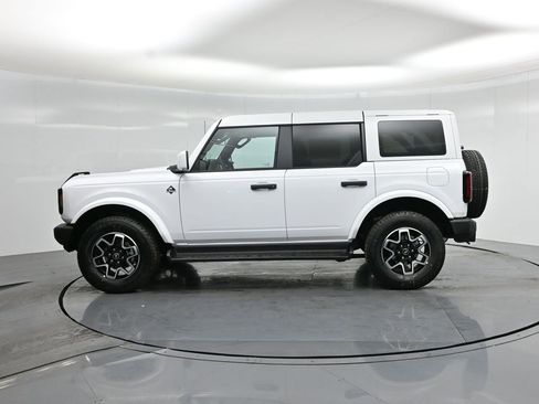 New 2026 Ford Bronco Outer Banks image 29