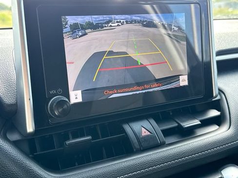 Used 2023 Toyota RAV4 XLE FWD image 24