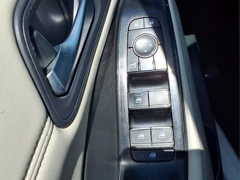Certified 2023 Nissan Rogue SL w/ SL Premium Package AWD/4WD image 18