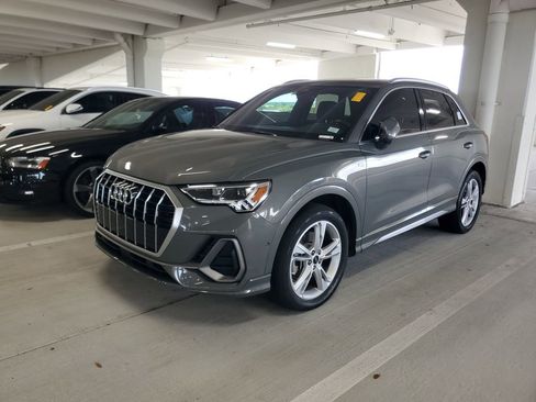 Used 2021 Audi Q3 2.0T Premium Plus w/ Premium Plus Package AWD/4WD image 1