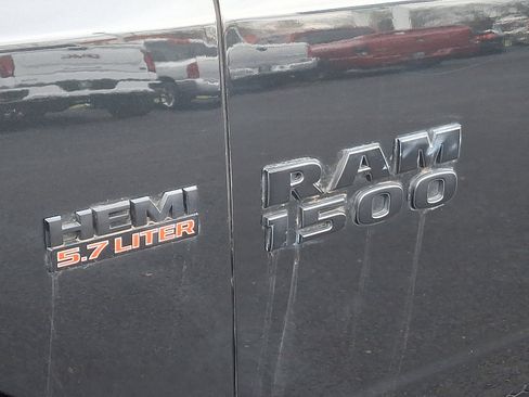Used 2017 RAM 1500 Sport w/ Black Ram 1500 Sport Group image 31