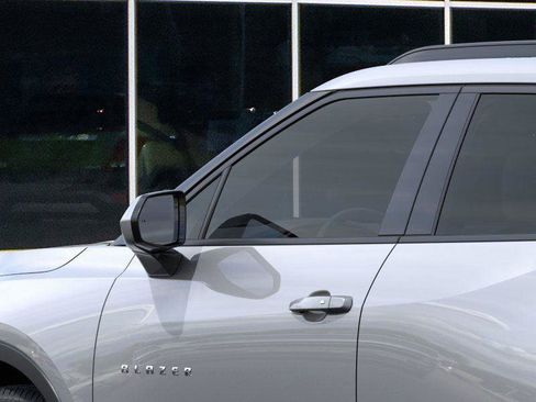 New 2026 Chevrolet Blazer LT w/ Convenience Package image 12