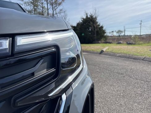 New 2026 Volkswagen Atlas Cross Sport SE image 8