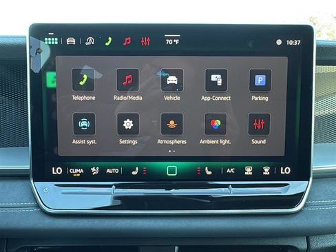 Used 2026 Volkswagen Tiguan SE R-Line FWD image 20
