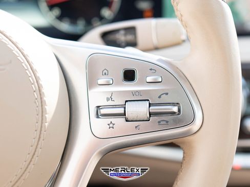 Used 2020 Mercedes-Benz S 560 4MATIC Sedan w/ Premium Package image 25