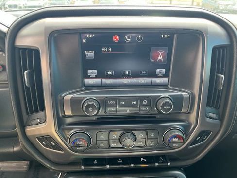 Used 2015 GMC Sierra 1500 SLE image 19