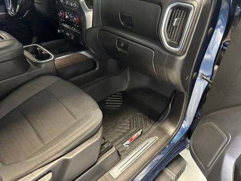 Used 2021 Chevrolet Silverado 1500 LT Trail Boss w/ Bed Protection Package AWD/4WD image 33