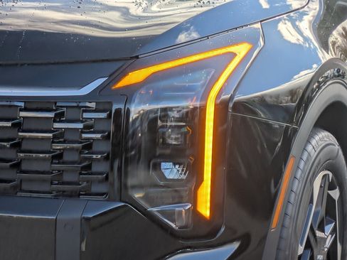 New 2026 Kia Sportage S AWD/4WD image 7