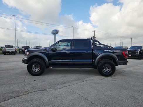 Used 2022 Ford F150 Raptor w/ Convenience Package AWD/4WD image 4