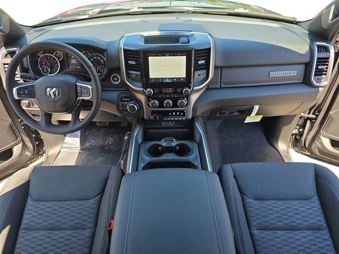 New 2026 RAM 1500 Big Horn AWD/4WD image 9