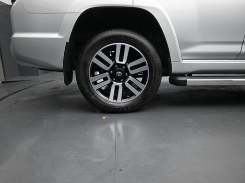 Used 2022 Toyota 4Runner Limited image 10