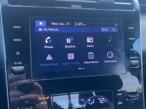 Used 2022 Hyundai Santa Cruz SEL Premium image 5