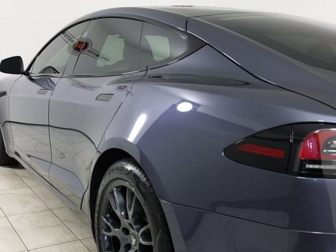 Used 2022 Tesla Model S Plaid image 42