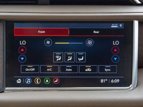 Used 2021 GMC Yukon Denali AWD/4WD image 15