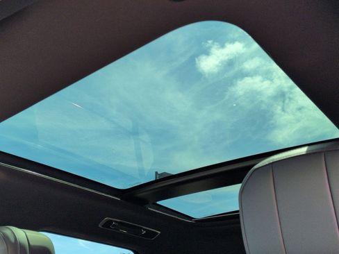 New 2026 Land Rover Range Rover Sport Dynamic SE AWD/4WD image 19