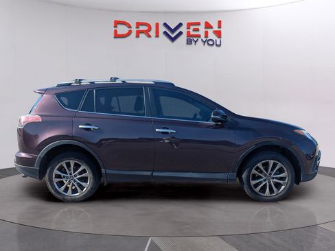 Used 2017 Toyota RAV4 Limited image 6