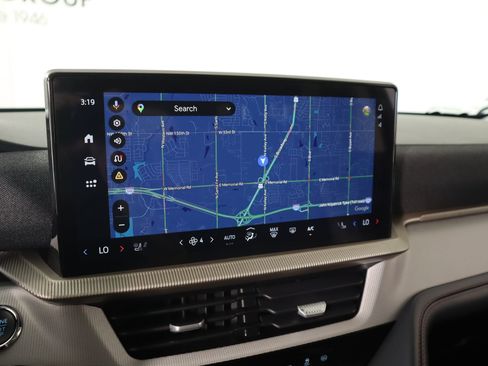 Used 2025 Ford Explorer Active w/ Active Comfort Package RWD image 7