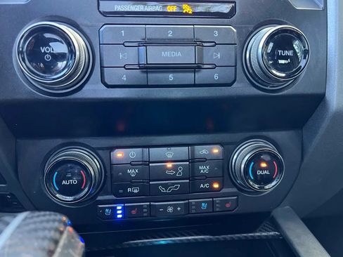 Used 2019 Ford F150 Raptor w/ Equipment Group 802A Luxury image 36