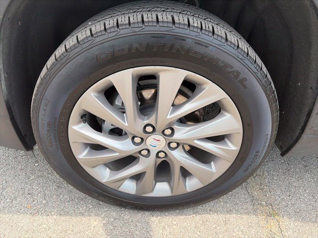 Used 2026 Buick Enclave Preferred AWD/4WD image 10