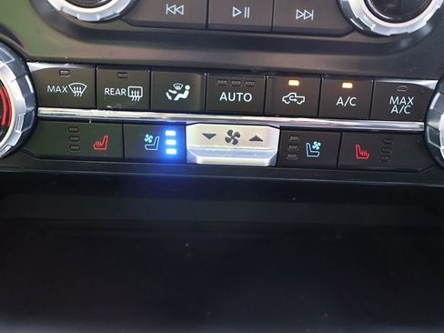 Used 2023 Ford F150 Lariat w/ Equipment Group 502A High AWD/4WD image 49