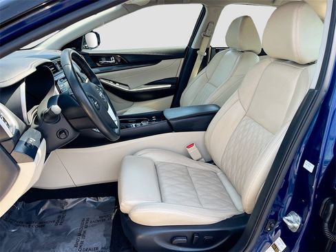Used 2023 Nissan Maxima Platinum w/ Sport Mat Group image 22
